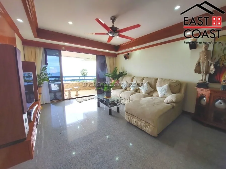 Jomtien Plaza photo 11