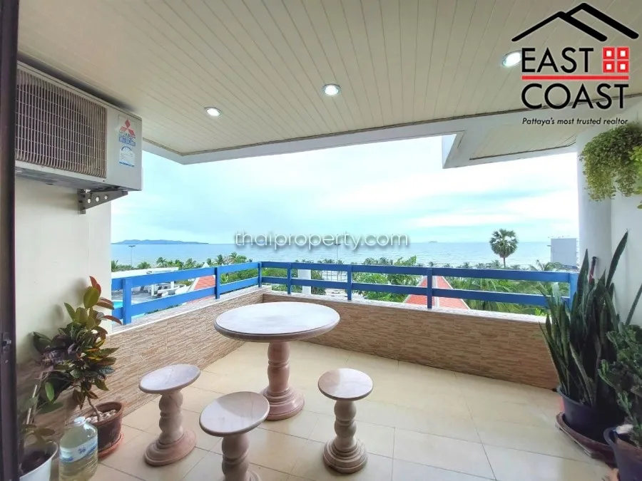 Jomtien Plaza photo 15