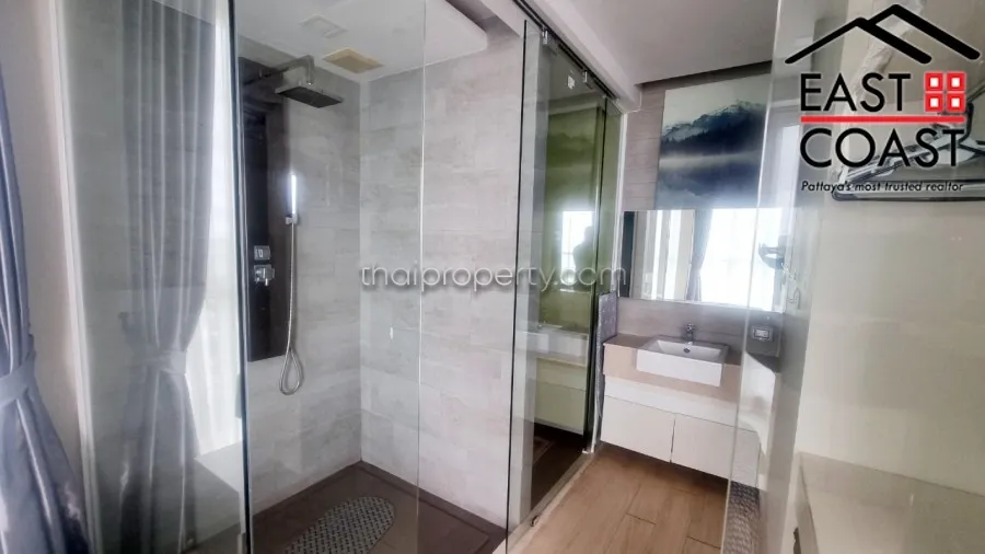 Cetus Beachfront Jomtien photo 9