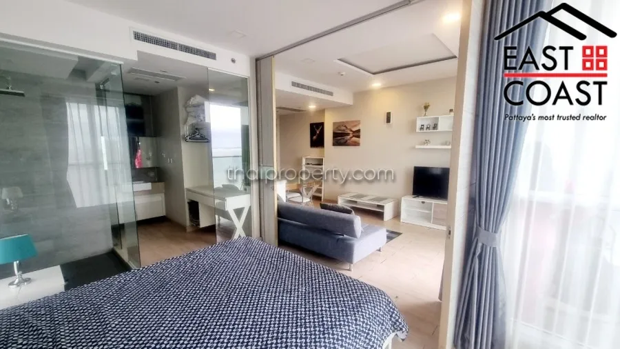 Cetus Beachfront Jomtien photo 13