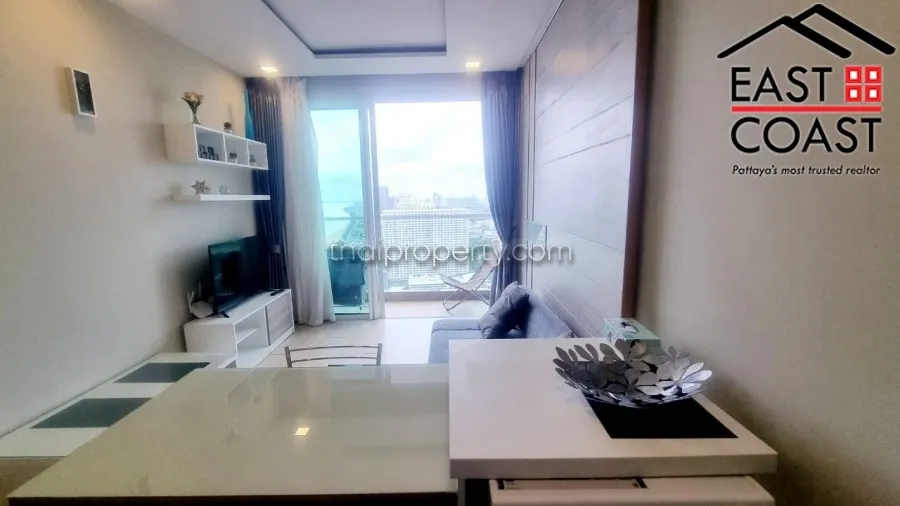 Cetus Beachfront Jomtien photo 6