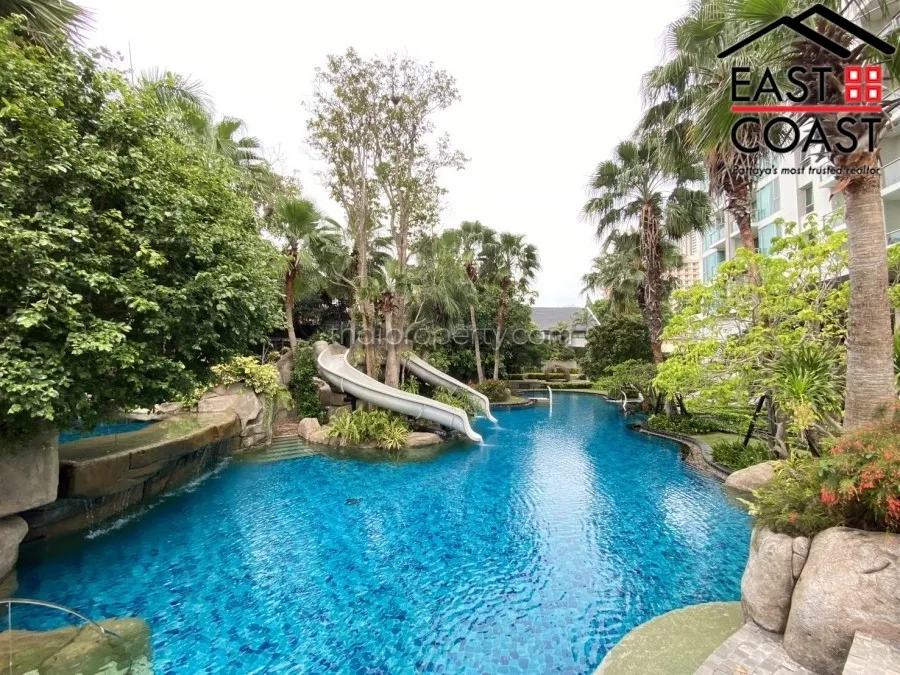 Riviera Wongamat photo 24