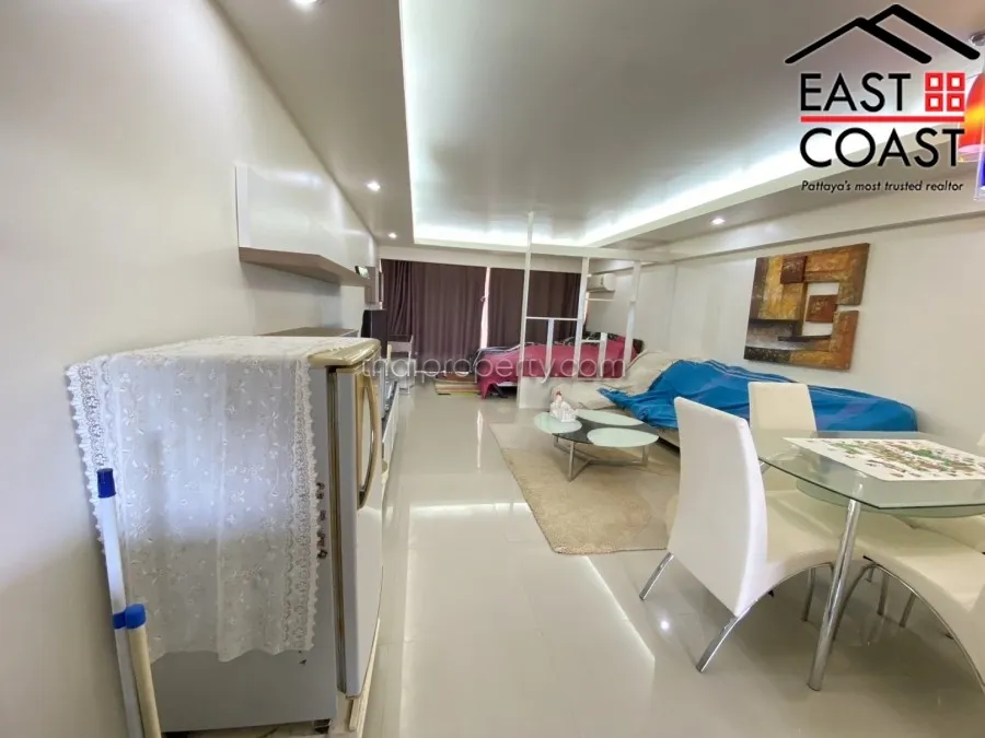 Metro Condominium photo 14
