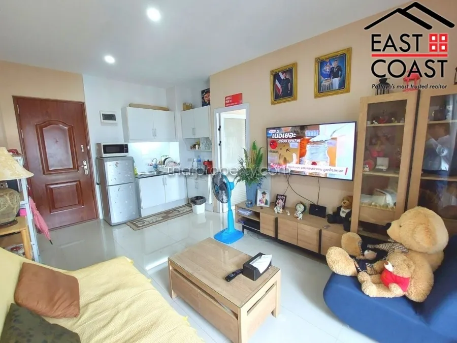 CC Condominium 2 photo 4