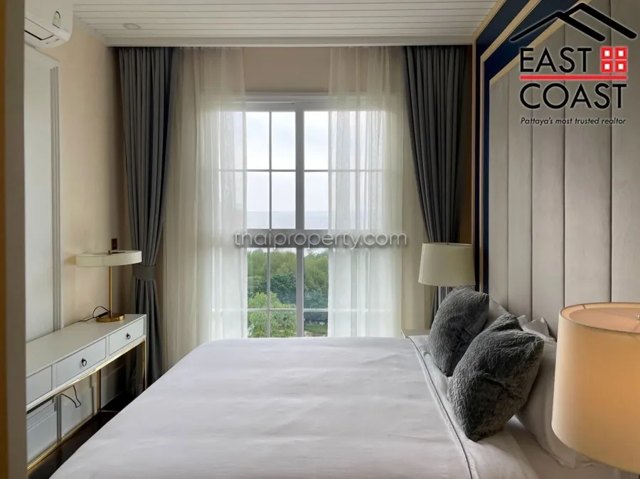 Grand Florida Beachfront Condo Resort Pattaya photo 8