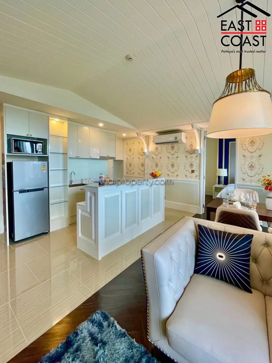 Grand Florida Beachfront Condo Resort Pattaya photo 4