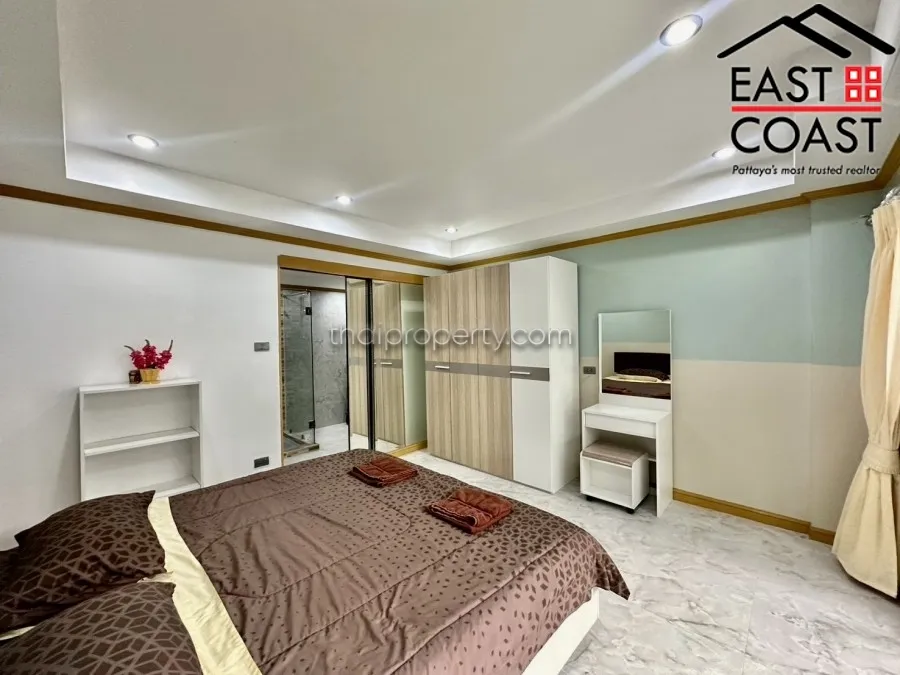 Majestic Condo photo 8