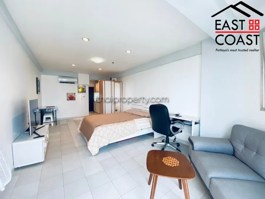Jomtien Beach Condominium photo 4