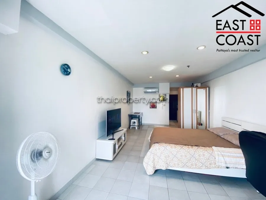 Jomtien Beach Condominium photo 5