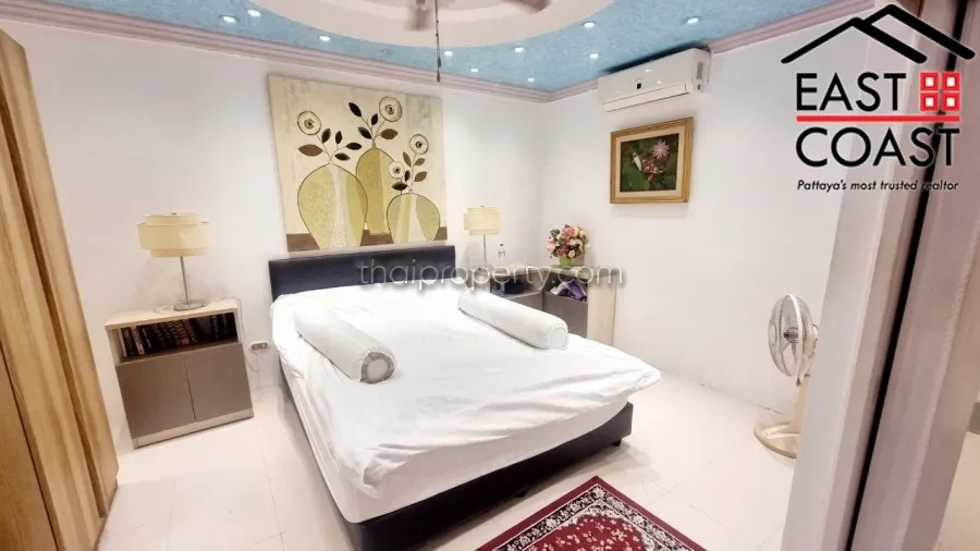 Jomtien Complex photo 7