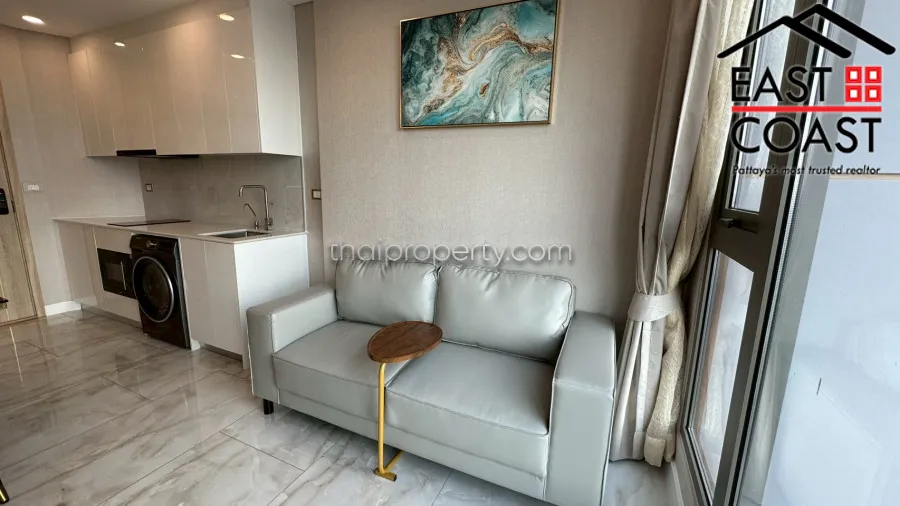 Copacabana Beach Jomtien photo 4