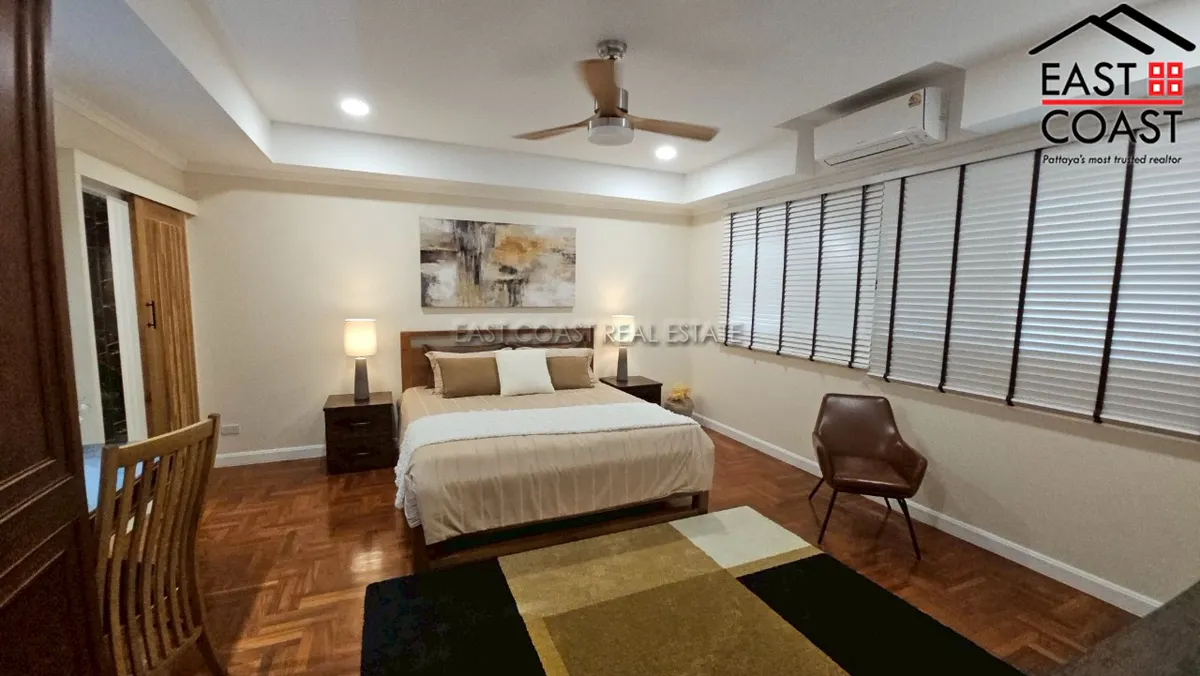 Grand Condotel Jomtien photo 13