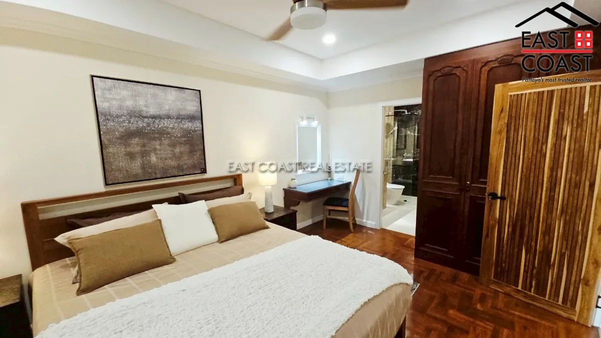 Grand Condotel Jomtien photo 17