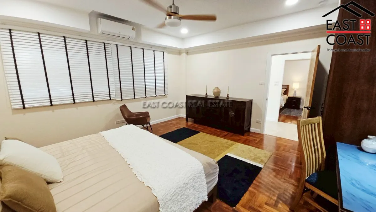 Grand Condotel Jomtien photo 18