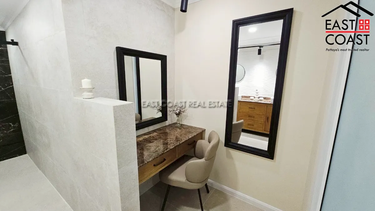 Grand Condotel Jomtien photo 38