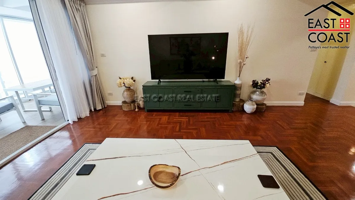 Grand Condotel Jomtien photo 11