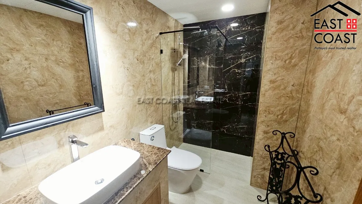 Grand Condotel Jomtien photo 31