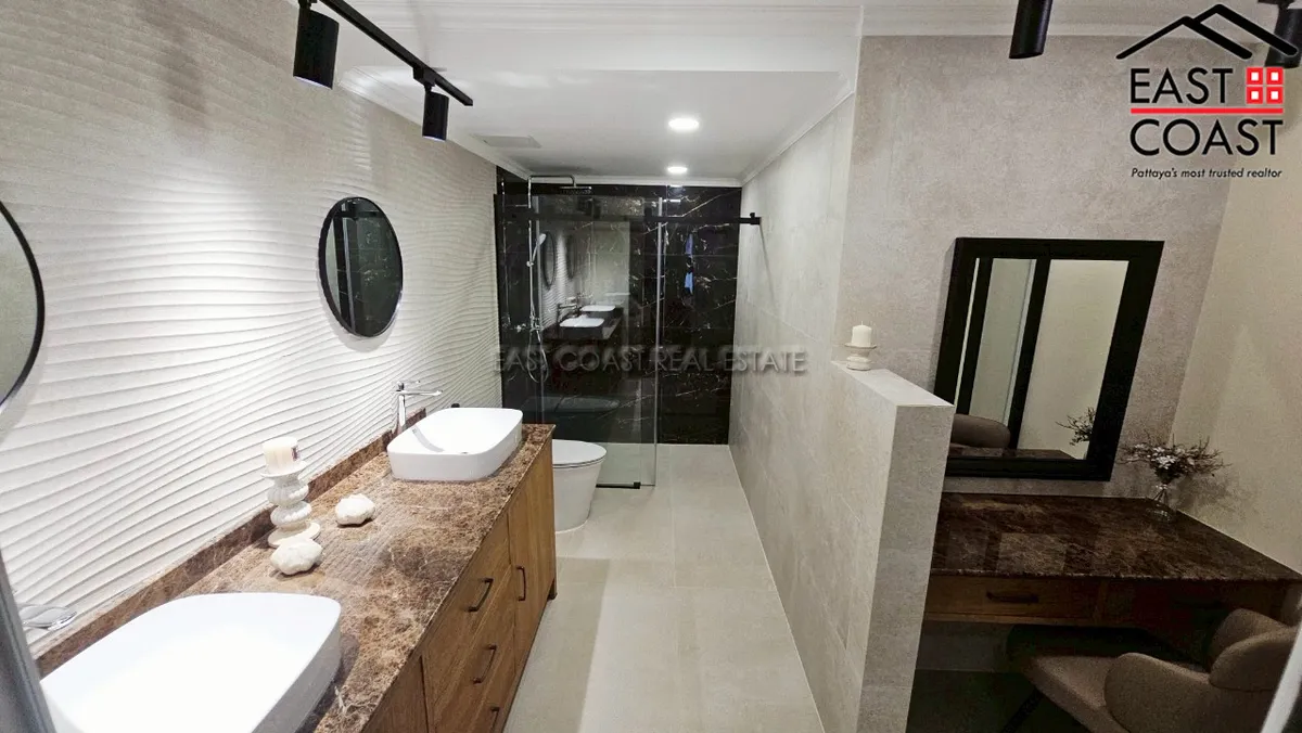 Grand Condotel Jomtien photo 33