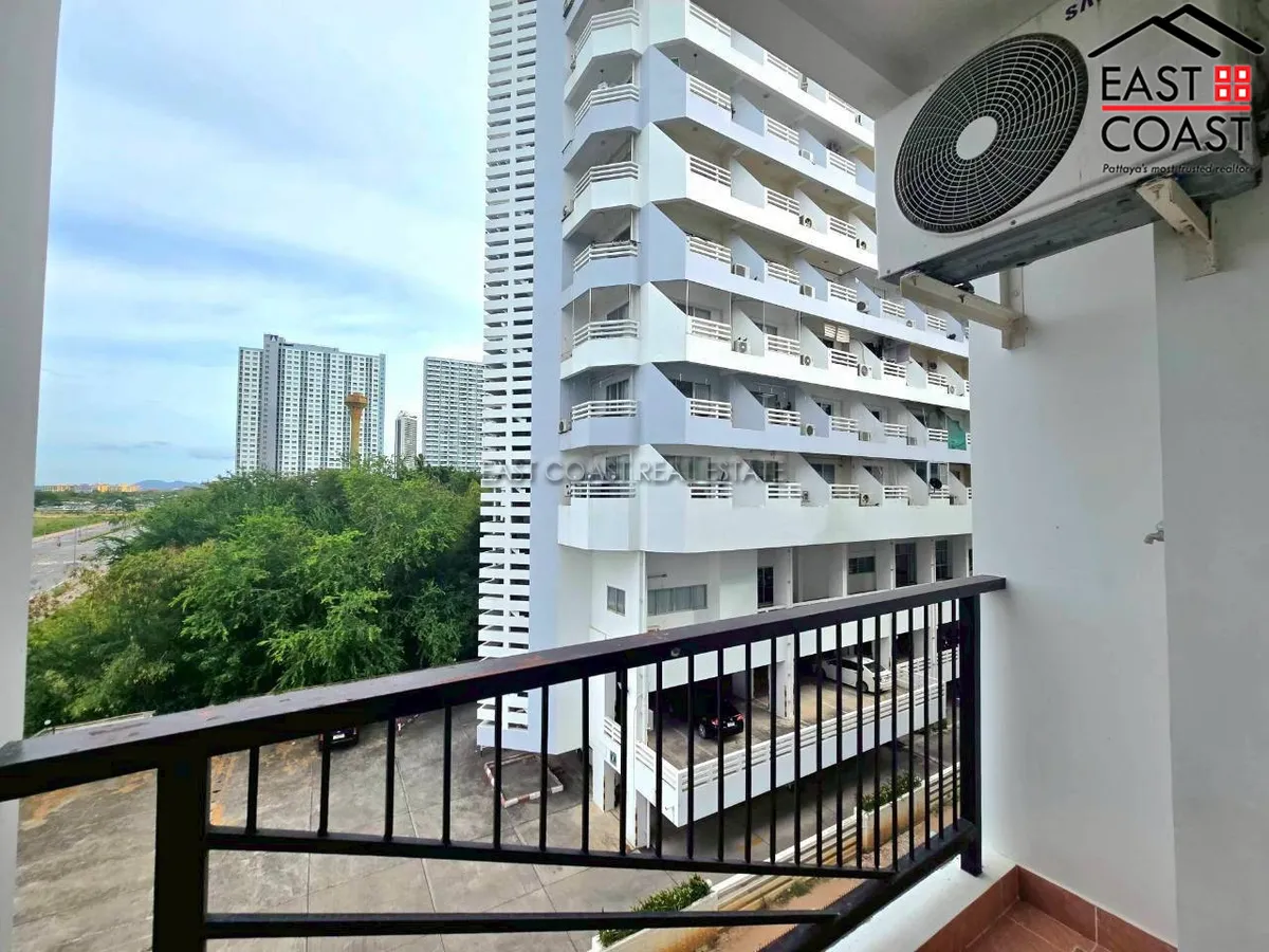 Trio Gems Condo photo 6