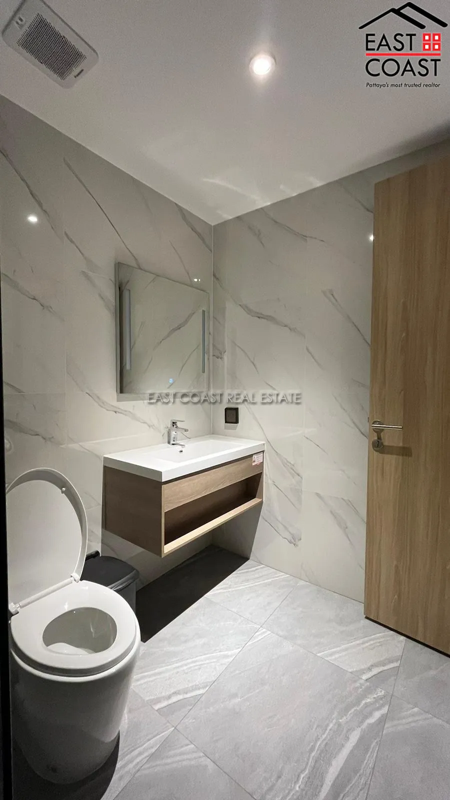 Once Condo photo 9