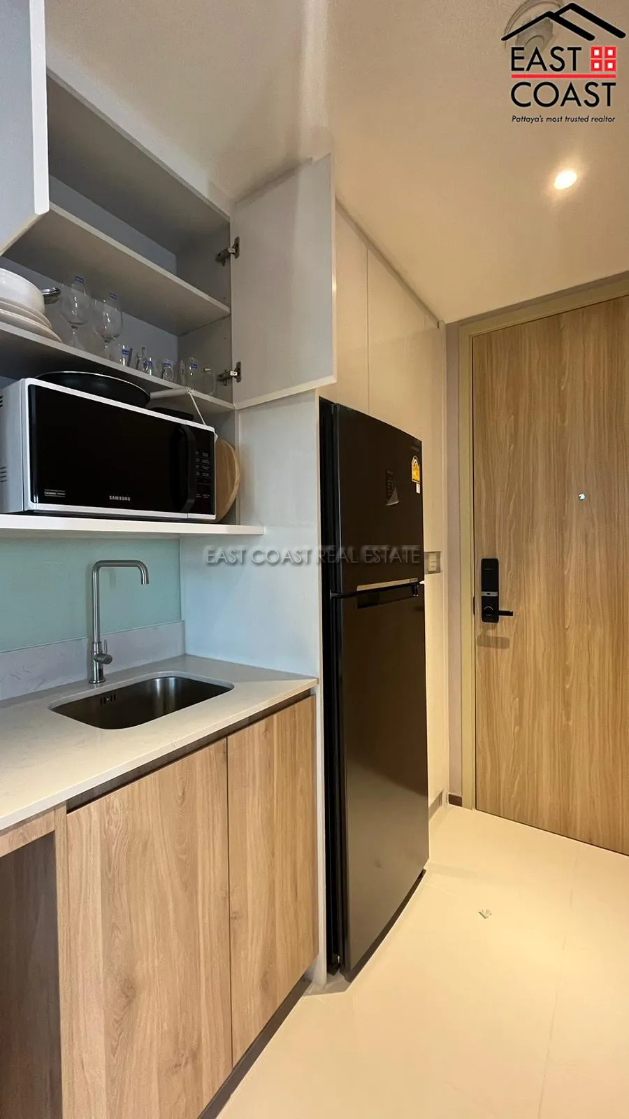 Once Condo photo 8