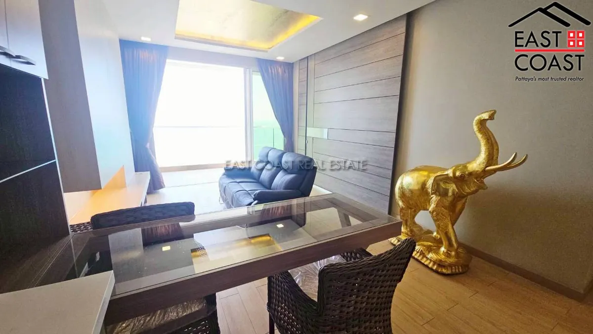 Cetus Beachfront Pattaya photo 5