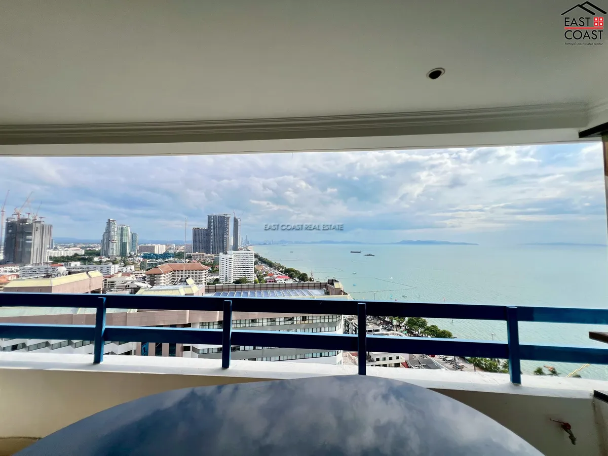 Jomtien Plaza Condotel photo 15