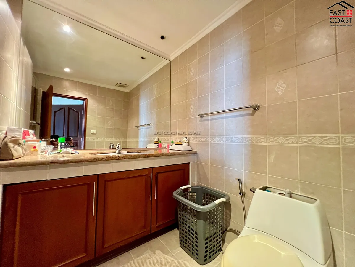 Jomtien Plaza Condotel photo 12