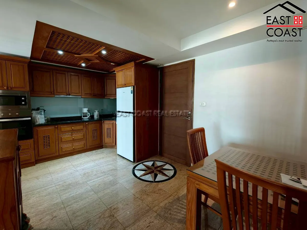 Jomtien Beach Penthouse photo 5