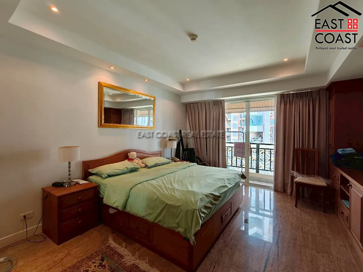 Jomtien Beach Penthouse photo 7