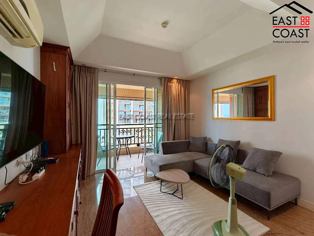 Jomtien Beach Penthouse photo 12