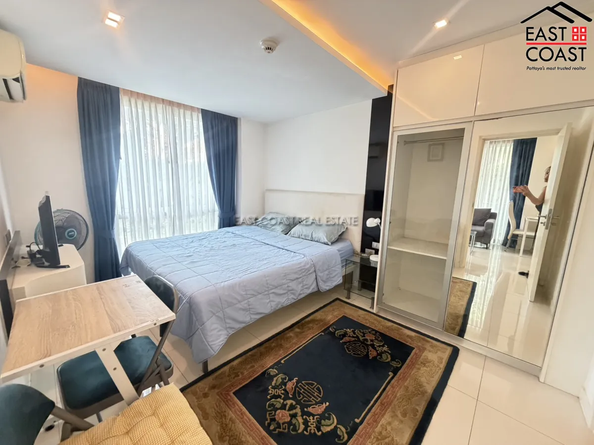 City Center Residence photo 7
