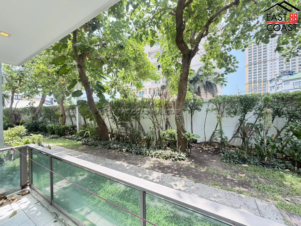 City Center Residence photo 8