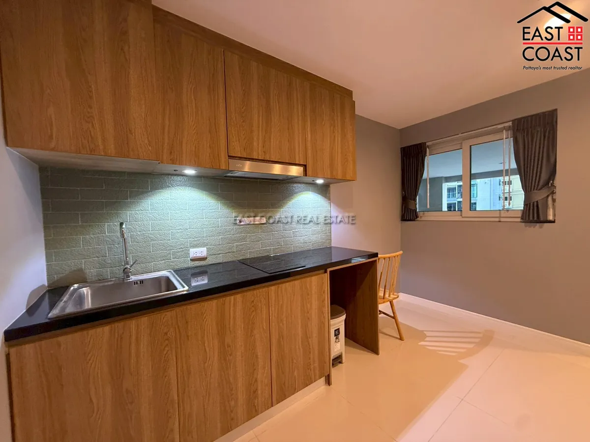 Residential Condominium Building + office rooms photo 59