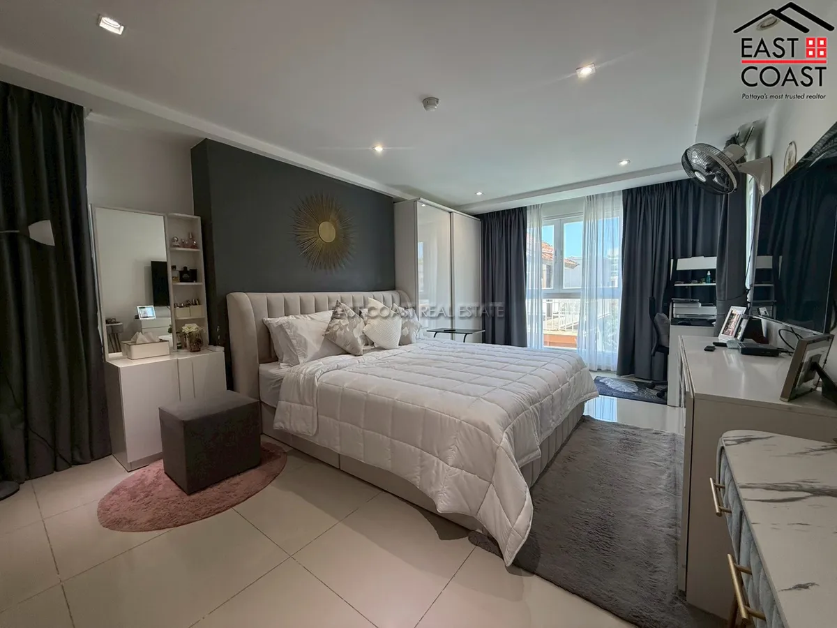 Nova Ocean View photo 14