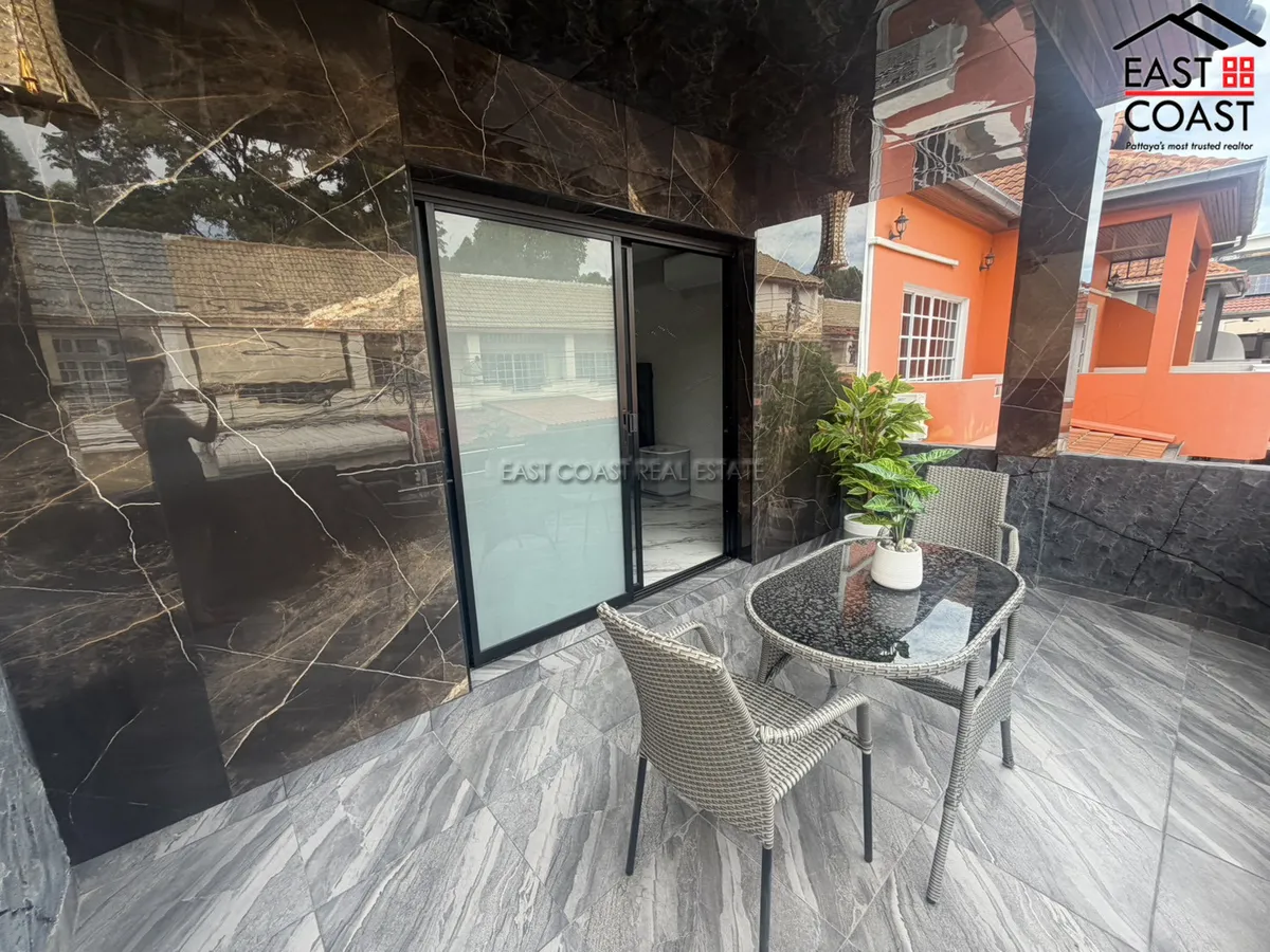 Private House Pool Villa Pattaya City photo 11