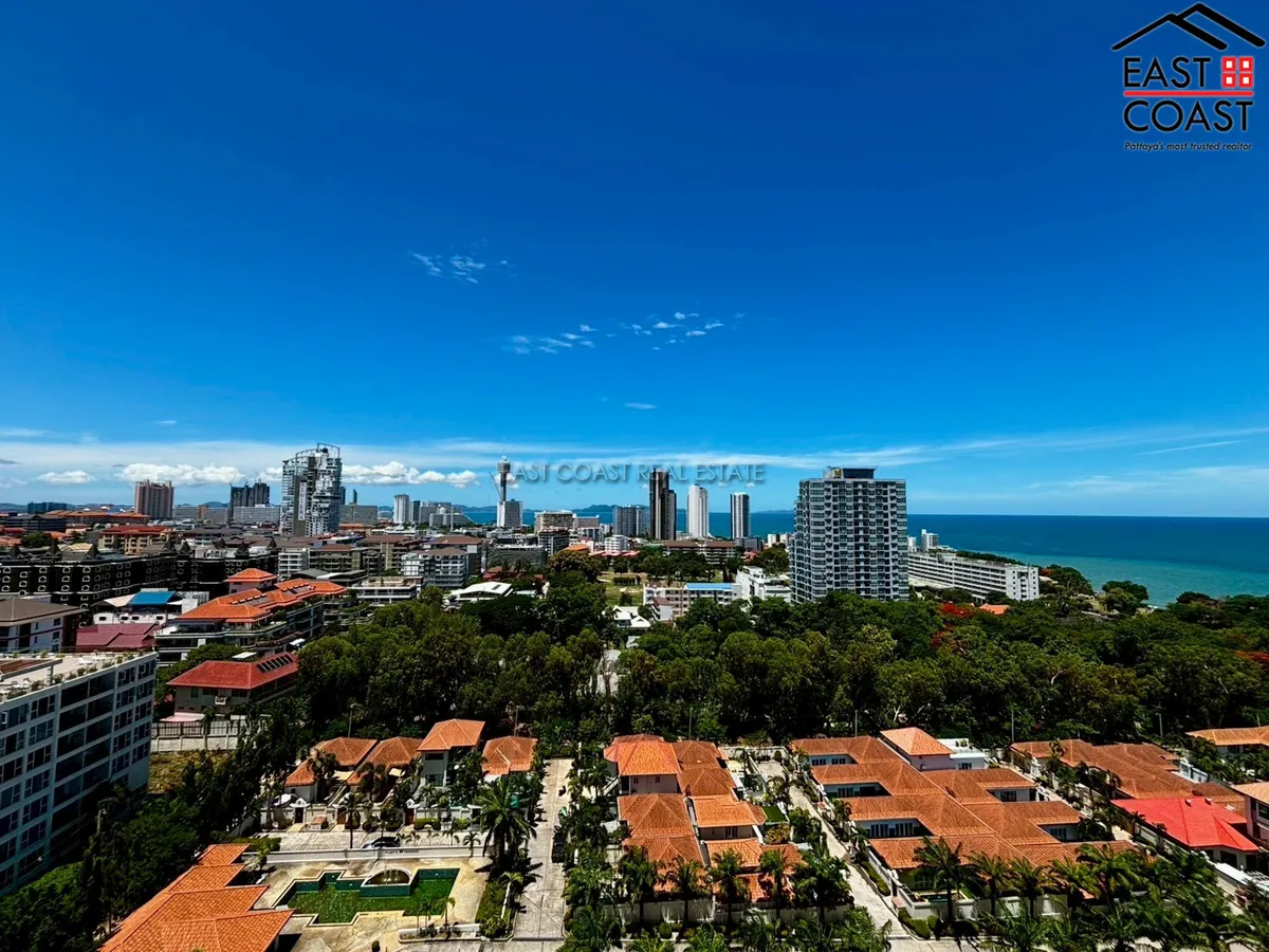 The Peak Towers photo 17