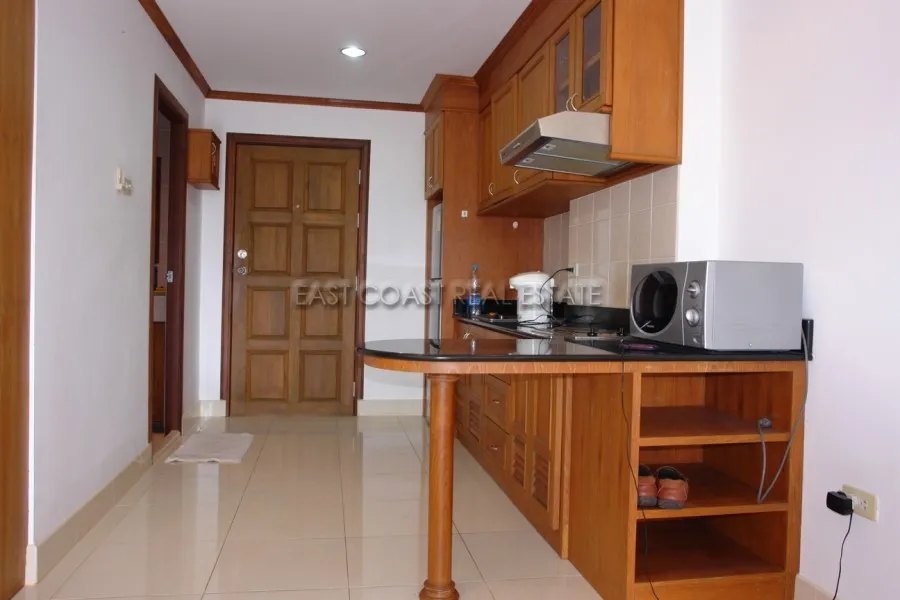 Jomtien Plaza photo 7