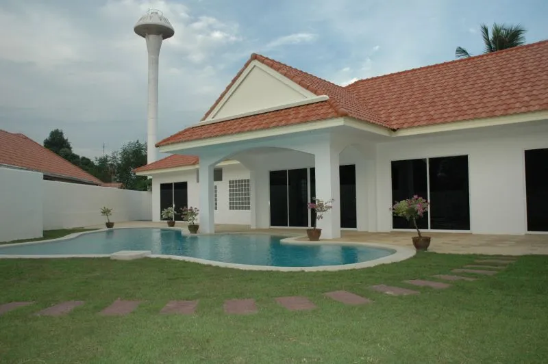 Laguna Bay 1