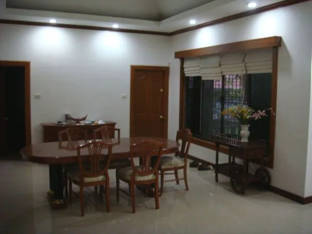 View Talay 1 photo 4