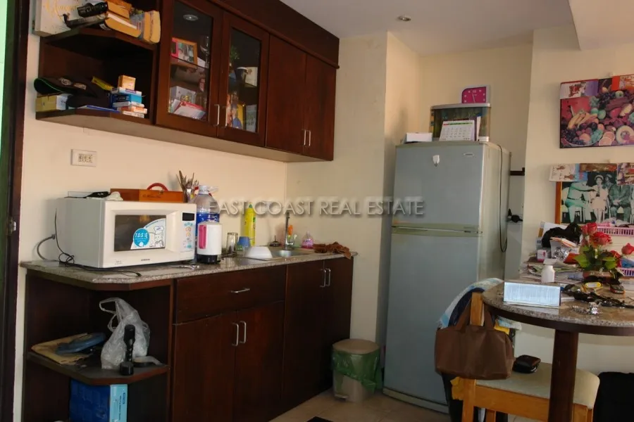 Sombat photo 6