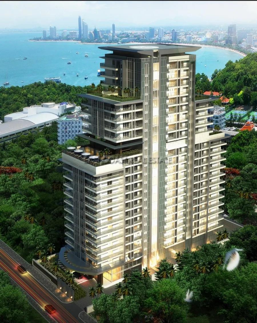 Cosy Beach View Penthouse Suite
