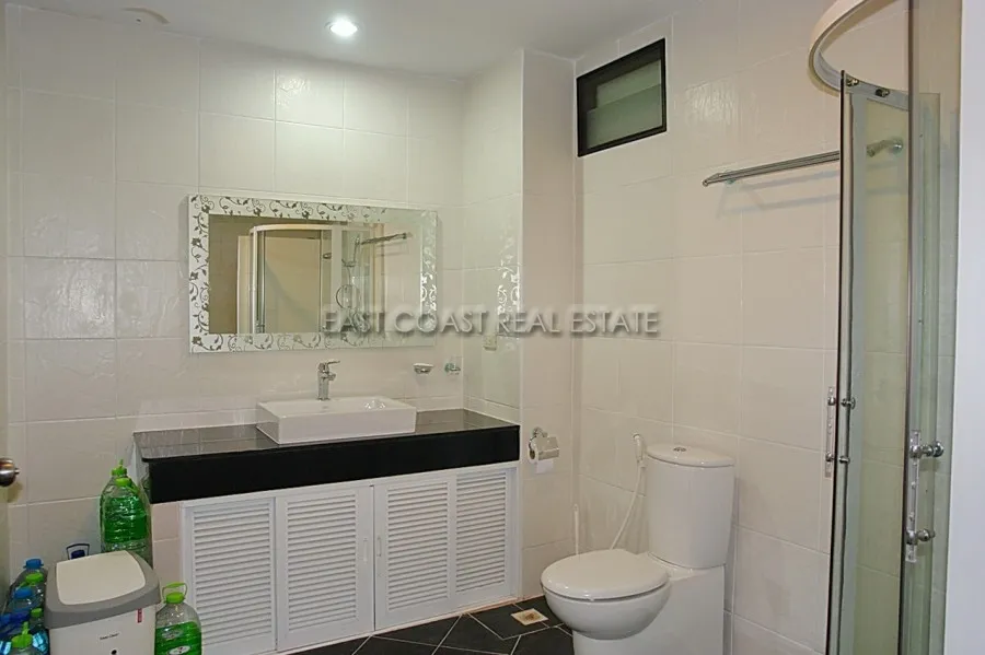 Jomtien Plaza photo 11