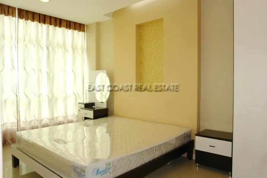 CC Condominium 1 photo 5