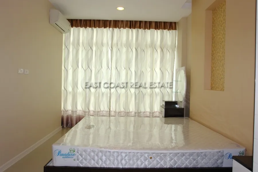 CC Condominium 1 photo 4