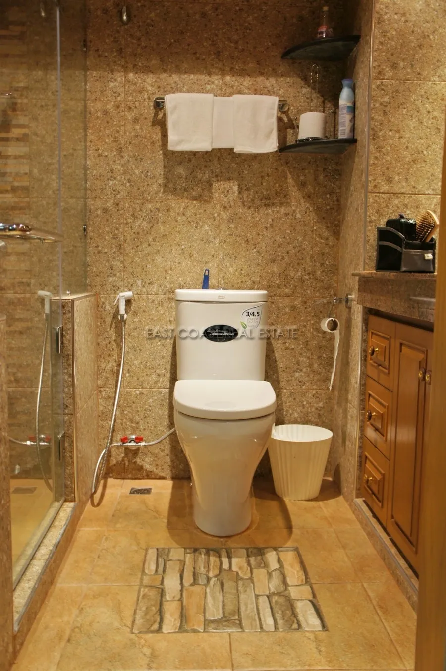Grand Condo photo 6