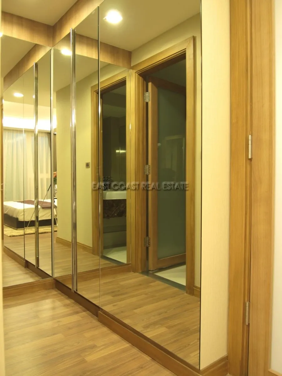 The Peak Towers photo 3