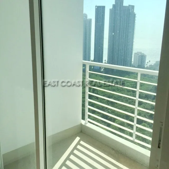 AD Hyatt photo 8