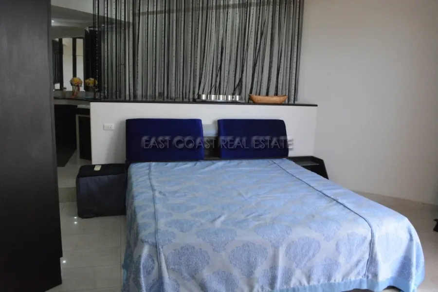 Jomtien Condotel & Village photo 4
