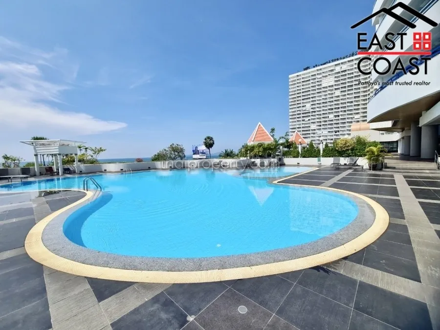 Jomtien Plaza photo 35